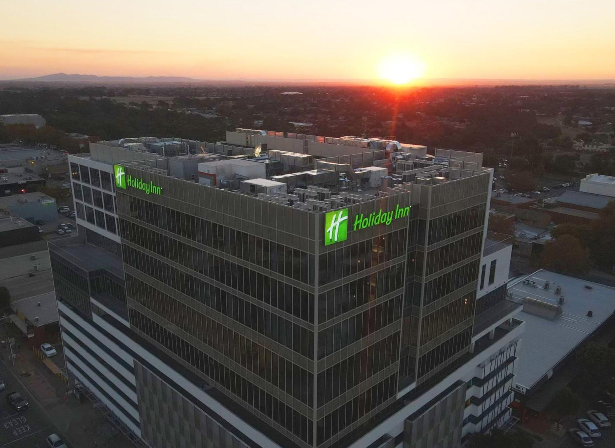 Holiday Inn Werribee, An Ihg Hotel ภายนอก รูปภาพ