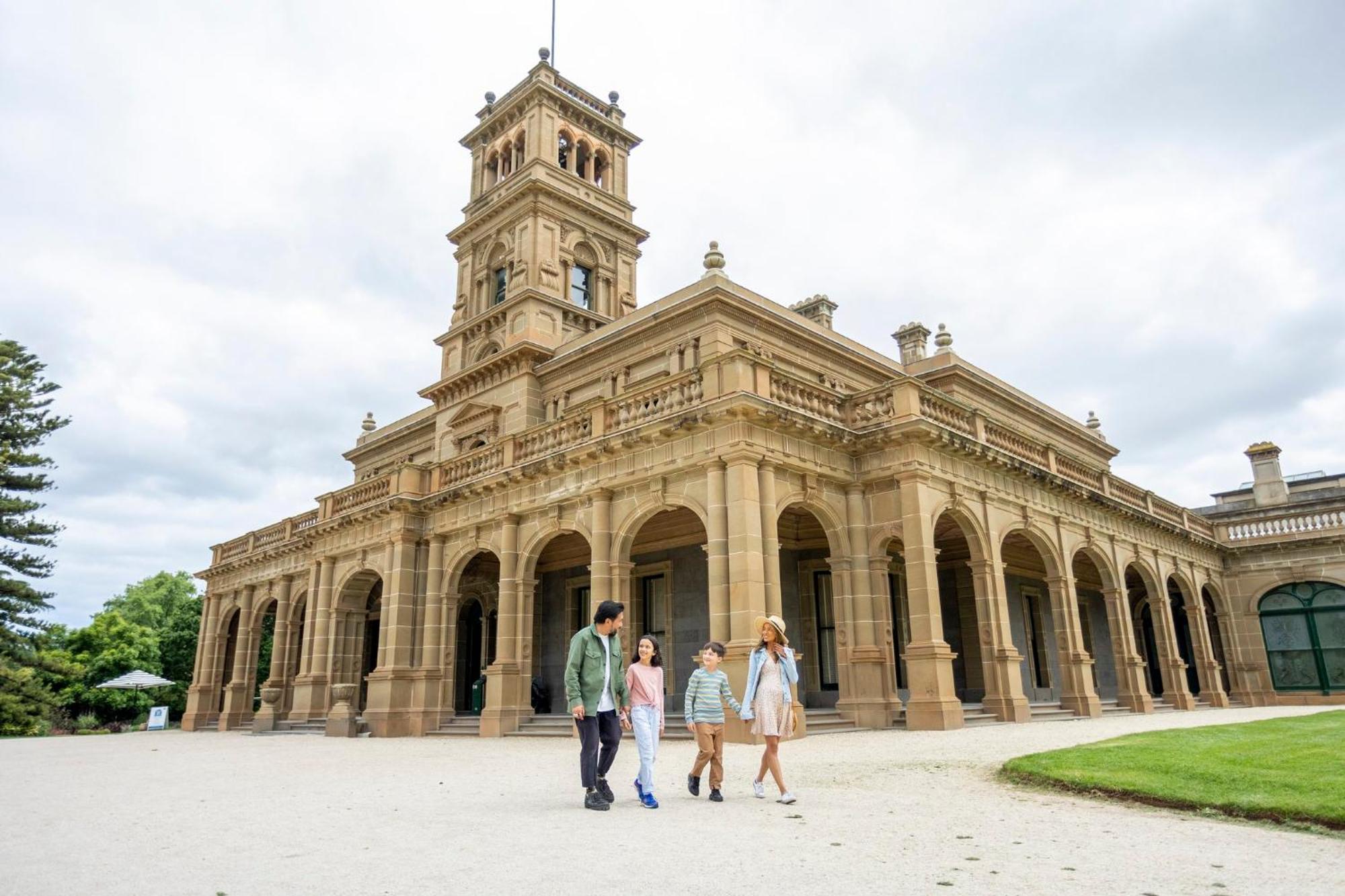 Holiday Inn Werribee, An Ihg Hotel ภายนอก รูปภาพ